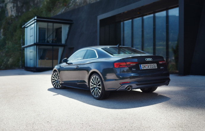 Audi A5.