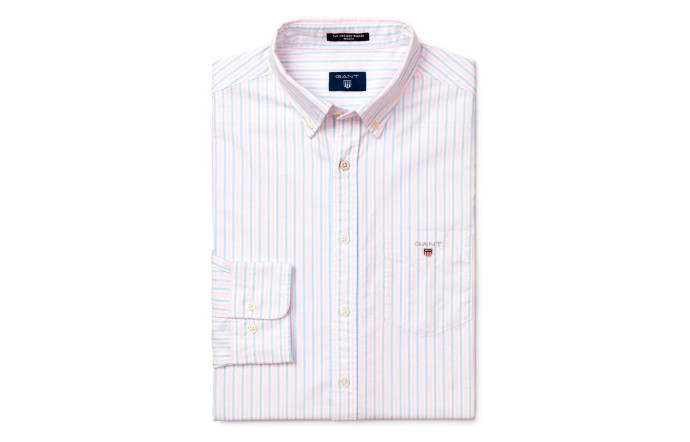 Chemise Oxford regular à rayures banquier bicolores Gant, 119 €.