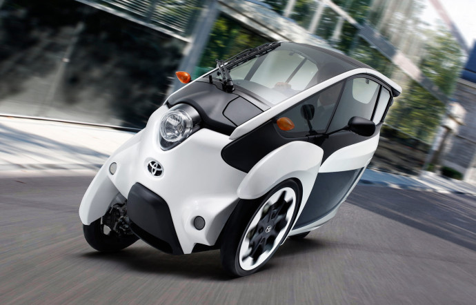 I-Road Electric Vehicle, Toyota, 2013.