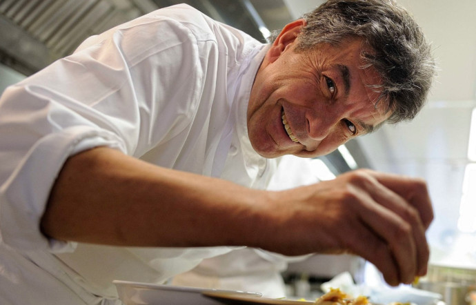 Dans le cadre de sa collaboration avec Air France, Régis Marcon a participé deux fois à l’expérience « Ciel un chef ».