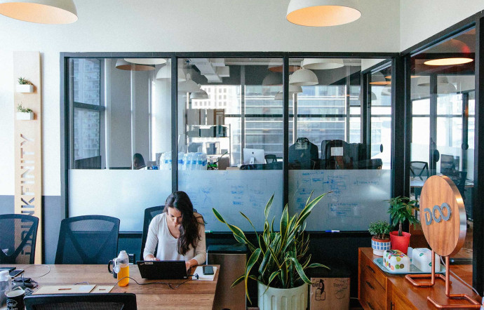 Les espaces de coworking sont en plein essor.