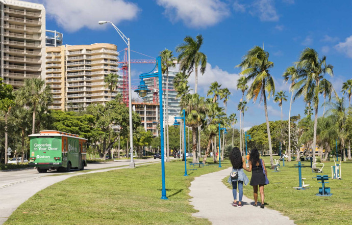 A Miami 148 tours ont été construites notamment à Coconut Grove.