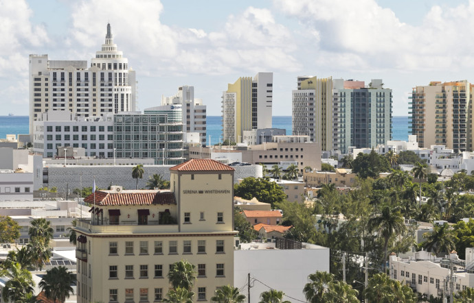 The Good Neighborhood 1/6 : Miami Beach, paradis artificiels