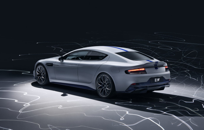 aston-martin-rapid-e-insert-06