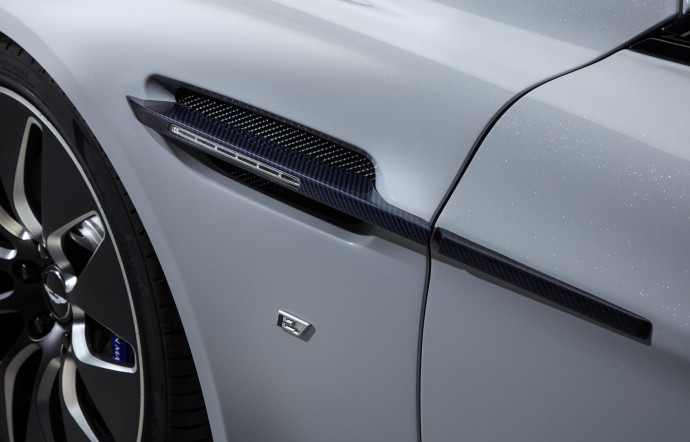 aston-martin-rapid-e-insert-09