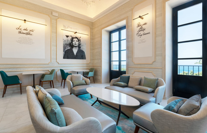 Le Palazzo, un vestige du XVIIIe réhabilité, fait honneur au cinéma et à l’opéra italiens.