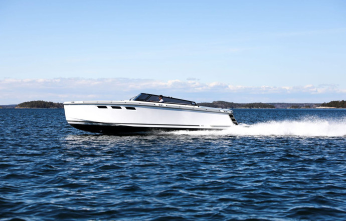 HOC 33P Cruiser.