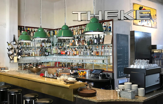 Werdmühleplatz 3. Tél. +41 43 399 01 01. www.lotti-lokal.ch