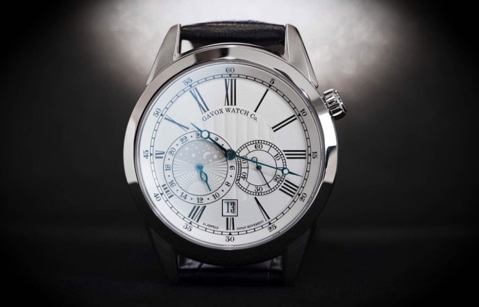 Gavox Legacy Navy 358.5, 380 €.