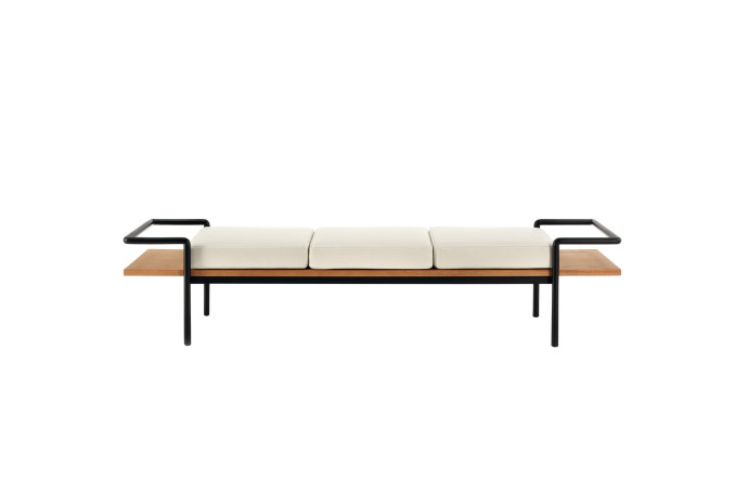 Poltrona Frau, 1 378 €.