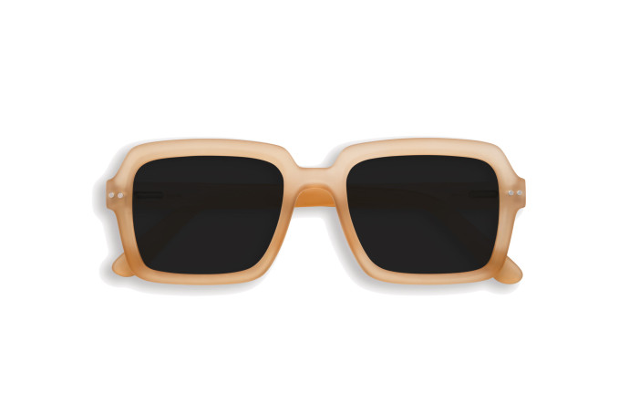 Lunettes de soleil, Izipizi, 45 €.