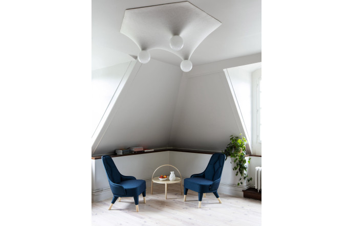 Intérieur de l’appartement réhabilité grâce aux meubles en bois Gärsnäs par le studio Färg & Blanche.