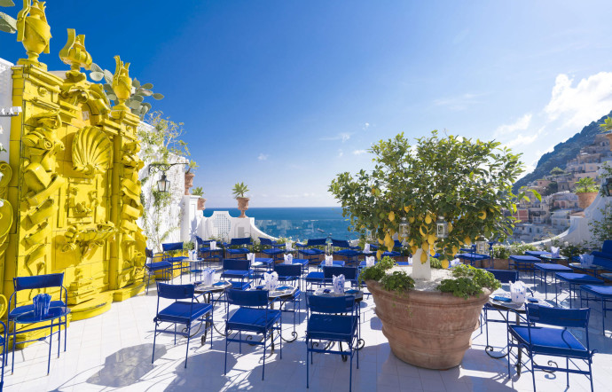 Via Cristoforo Colombo 30, 84017 Positano. Tél. +39 089 875066. www.francosbar.com