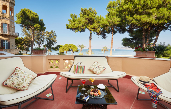 Salita Belmonte 43. Tél. +39 091 6312111. www.villa-igiea.com