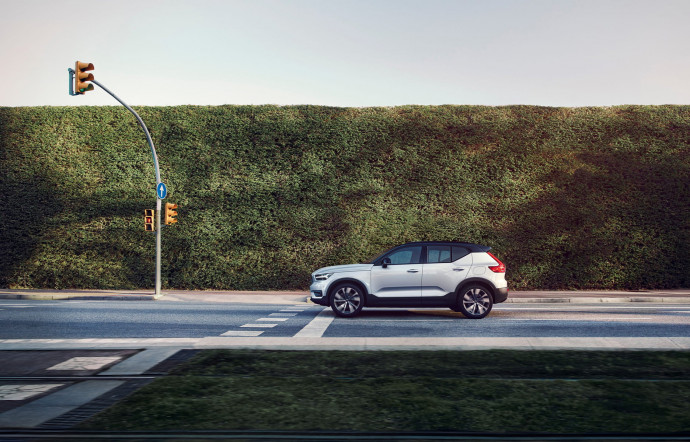 volvo-xc40-recharge-insert-02