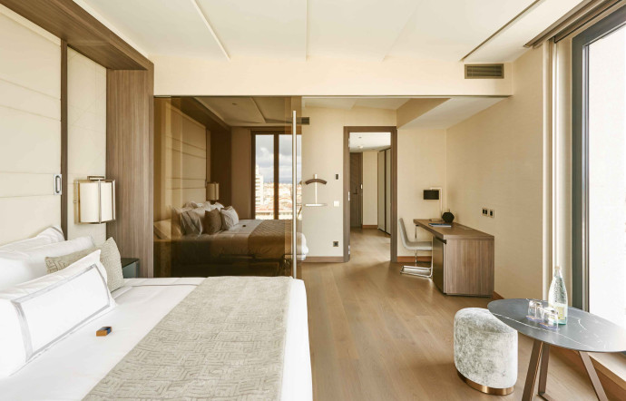 Good Spots : 5 hôtels en Europe, de Londres à Madrid – Plaza de España 5. Tél. +34 91 595 55 10.www.plazaespana-hotel.com