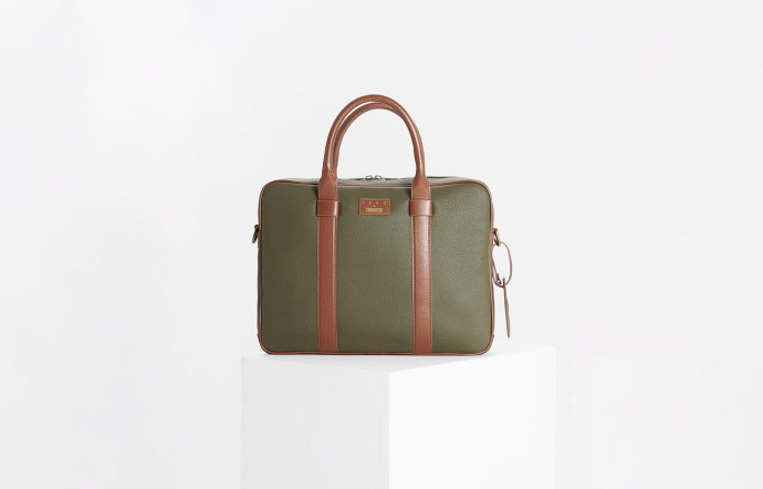 Rhabillés pour l’hiver, mode et accessoires – Izac x TGL, 219,99 €.
