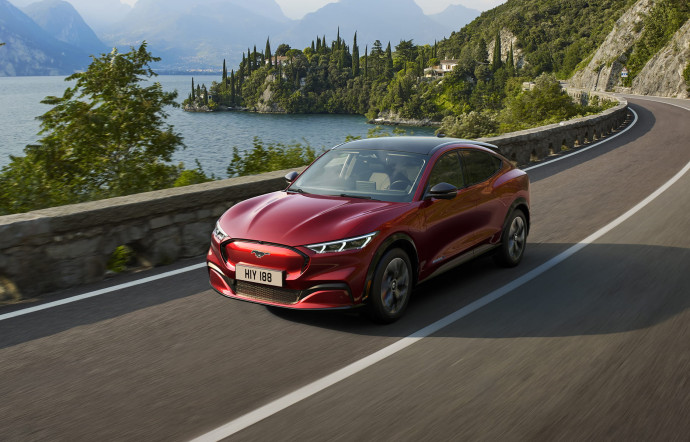 la-auto-show-insert-mustang-mach-e