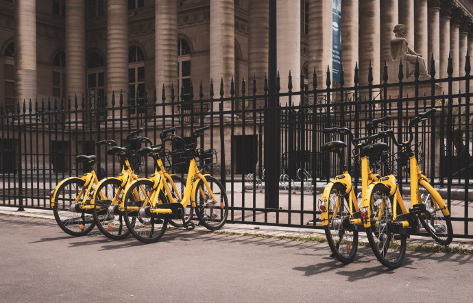 La Place de la Bourse à Paris.