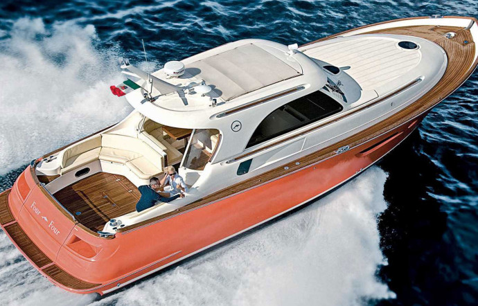 Mochi Craft Dolphin 44.