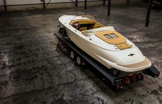 hermes-speedster-bateau-porsche-yacht-insert-04