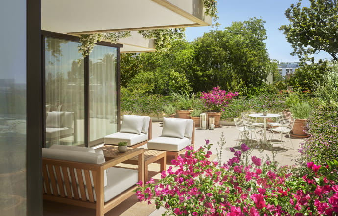 west-hollywood-edition-los-angeles-hotel-insert-02