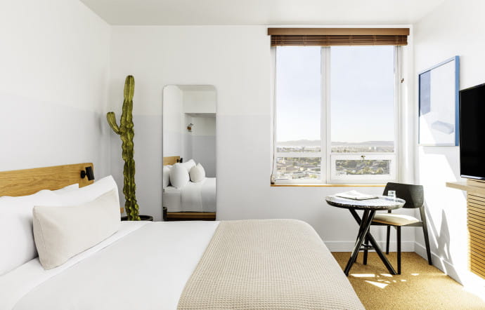 hotel-june-los-angeles-insert-02