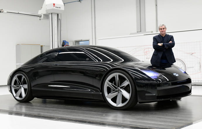 hyundai-prophecy-voiture-concept-electrique-sans-volant-insert-03