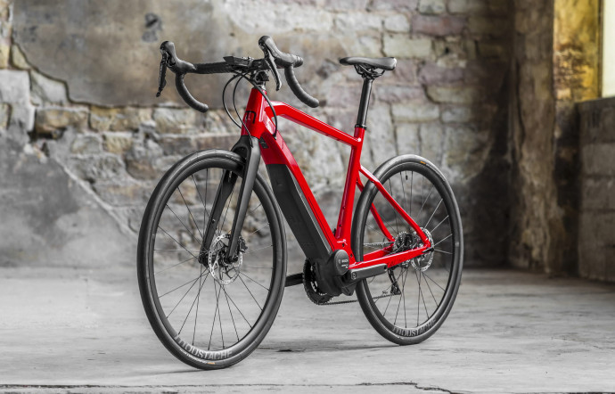 Moustache Bikes Dimanche 28, à partir de 2999 €,