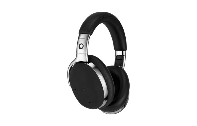 Casque MB-01, 595 €, disponible en trois finitions différentes, Montblanc.
