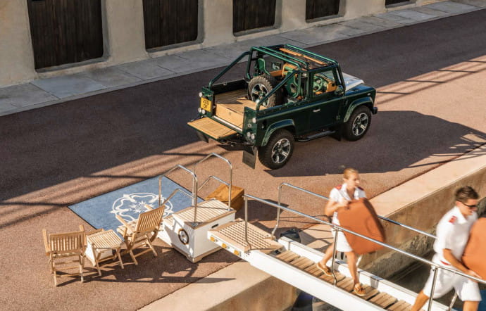 land-rover-90-overfinch-v8-insert-05