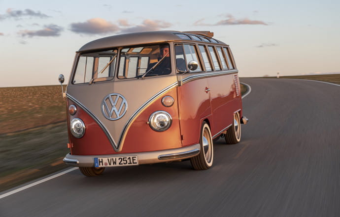 volkswagen-combi-electrique-voiture-retrofit-insert-03