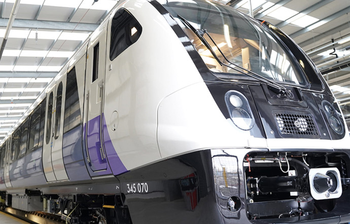 La partie centrale de la ligne de métro express, de Paddington à canary Wharf, sera inaugurée l’an prochain. Il faudra attendre L’été 2022 pour que L’Elizabeth Line soit opérationnelle sur toute sa Longueur.