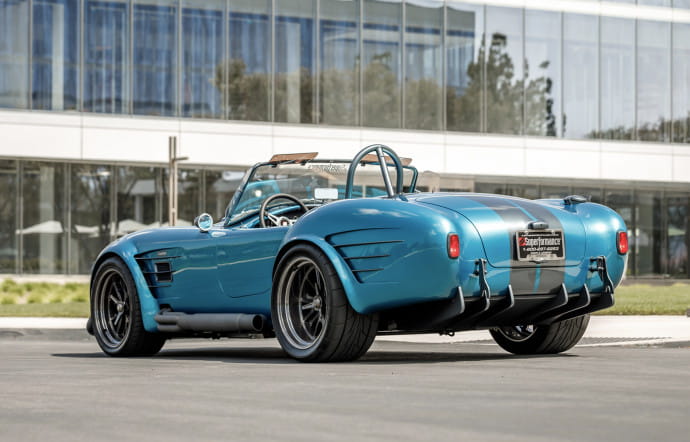 superformance-mkiii-r-automobile-shelby-cobra-insert-02