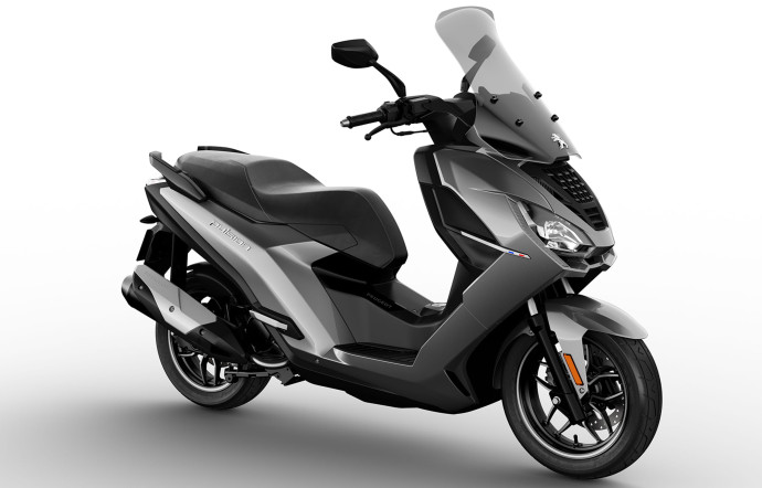Le Pulsion de Peugeot Motocycles profite de nombreux équipements. Son design, sa signature lumineuse et son tableau de bord rappellent ceux des voitures. www.peugeot-motocycles.fr