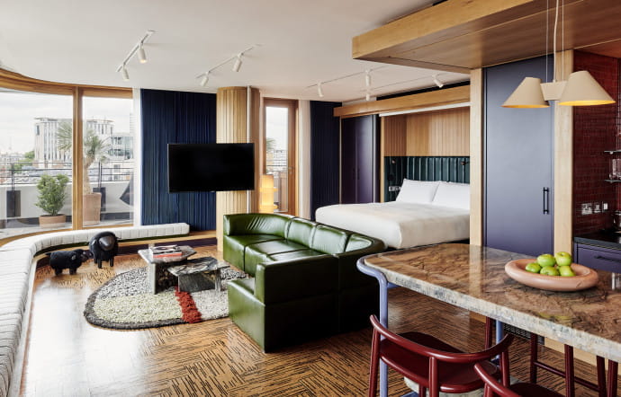 Good Spot : The Standard, swinging London - The Good Life