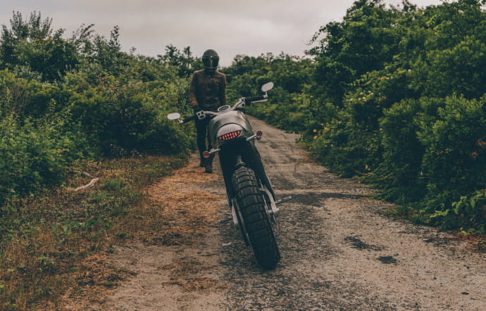 tarform-moto-electrique-brooklyn-insert-02