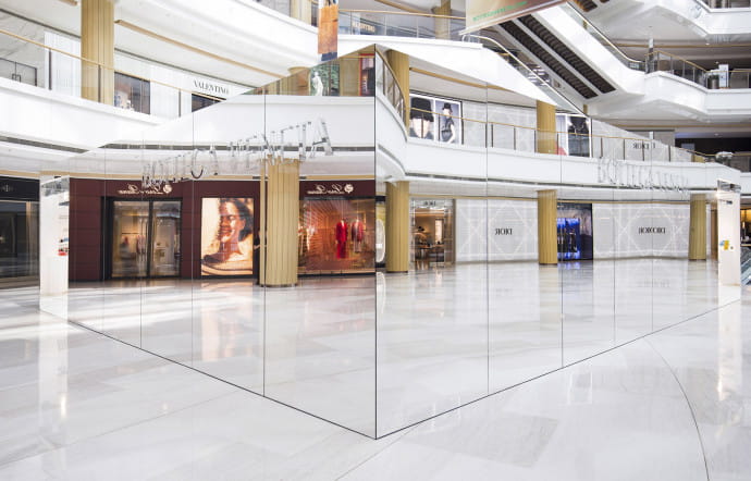 bottega-veneta-shanghai-invisible-store-insert-05
