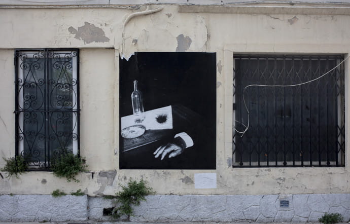 images-perdues-expo-photo-arles-street-art-insert-05-sara-imloul-leo-aupetit-et-louise-mutre