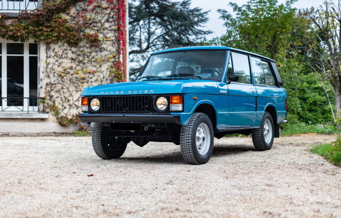 encheres-artcurial-automobile-sur-les-champs-voitures-de-collection-paris-insert-range-rover