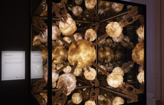 loro-piana-inaugure-son-nouveau-flagship-a-tokyo-avec-une-expo-ephemere-insert-03