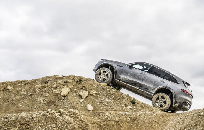 mercedes-eqc-4x4-concept-voiture-electrique-insert-05
