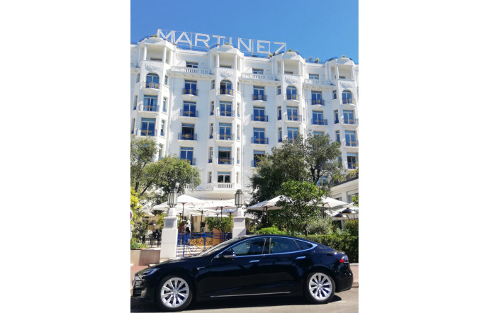 73, boulevard de la Croisette. Tél. +33 (0)4 93 90 12 34. www.hyatt.com