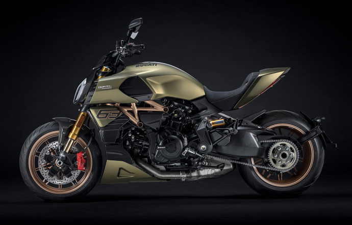 Ducati Diavel 1260 Lamborghini.