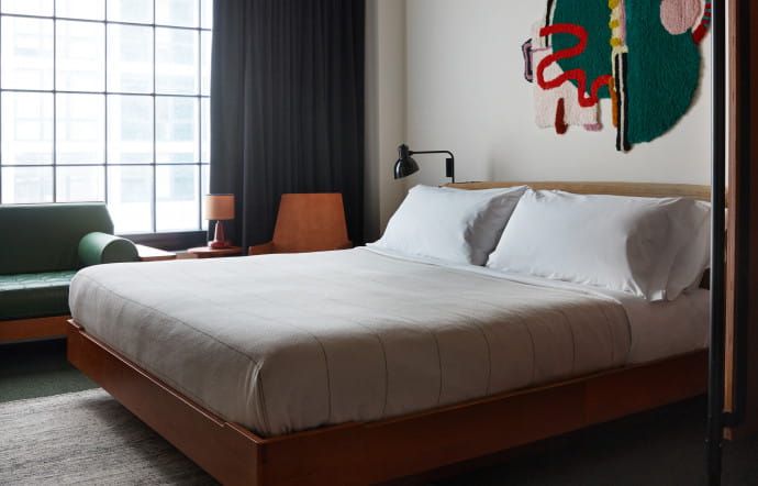 ace-hotel-brooklyn-new-york-hotel-spot-nouveau-2021-insert-02