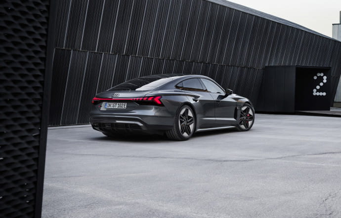 audi-e-tron-gt-sportive-electrique-insert-02