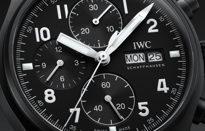 IWC Montre d’Aviateur Chronographe Edition « Tribute to 3705 ».