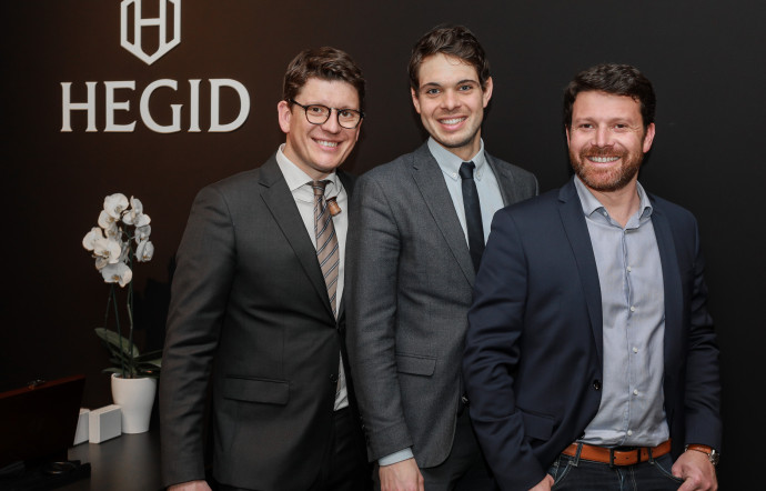 De gauche à droite, Henrik Gauché, Emeric Delalandre et Grégory Gauché.