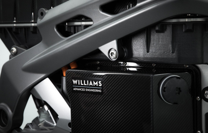 triumph-te-1-moto-electrique-insert-05