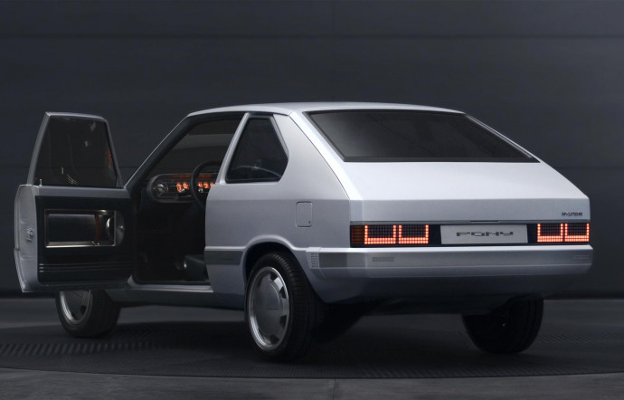 hyundai-pony-restomod-concept-2021-insert-04